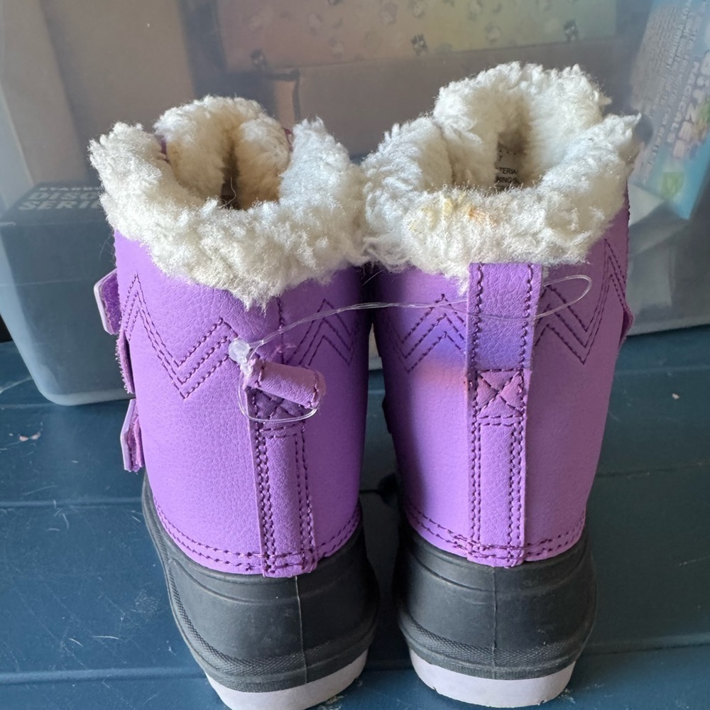 Cat & Jack Purple and Gray Winter snow Boots size 7 little kid - Picture 3 of 4